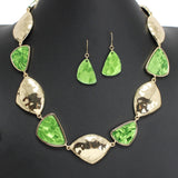 107618, GEOMETRIC CELLULOID ACETATE STATEMENT NECKLACE