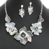 107733, FLOWER ENAMEL WITH RHINESTONE ACCENT NECKLACE