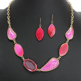 107550, LEAF CELLULOID ACETATE NECKLACE
