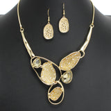 107625, DRUZY STONE ACCENT GEOMETRIC STATEMENT NECKLACE
