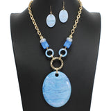107830, OVAL CELLULOID ACETATE ACCENT STATEMENT NECKLACE